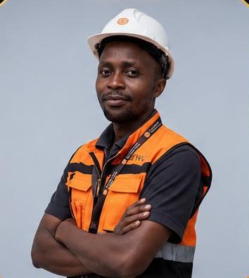 Portrait of Lewis M. Gichuru in safety gear